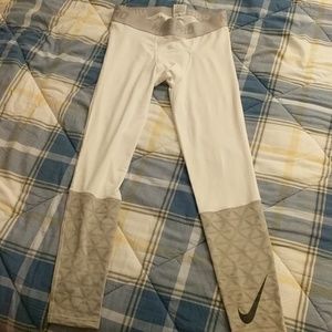 nike Pro Anti-Odor  Leggings 929699 100